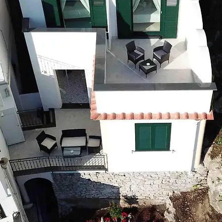 Matteo's House Bed & Breakfast 4*