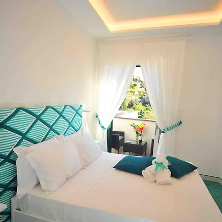 Matteo's House Bed & Breakfast 4*