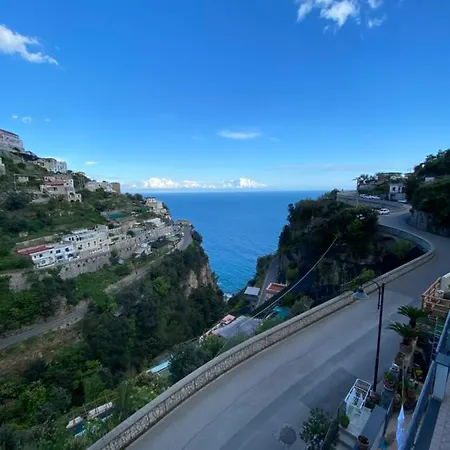 Matteo's House Bed & Breakfast 4*