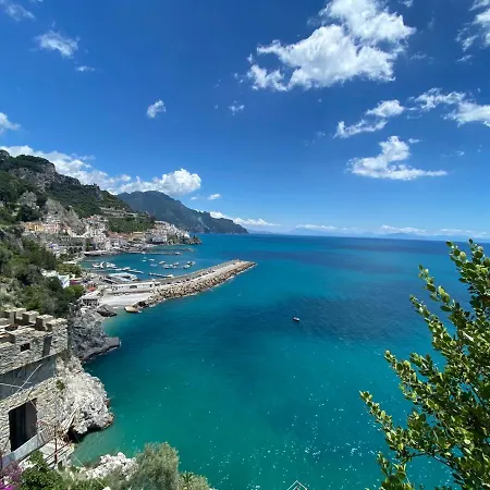 Matteo's House 4*